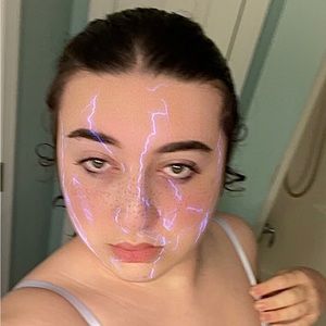 Meet your Posher, Max